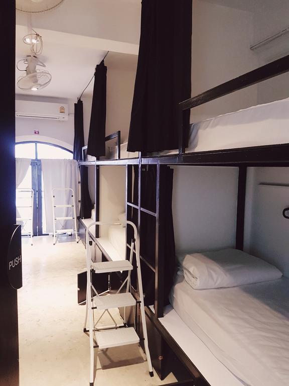בנגקוק Seek Sleep Hostel מראה חיצוני תמונה