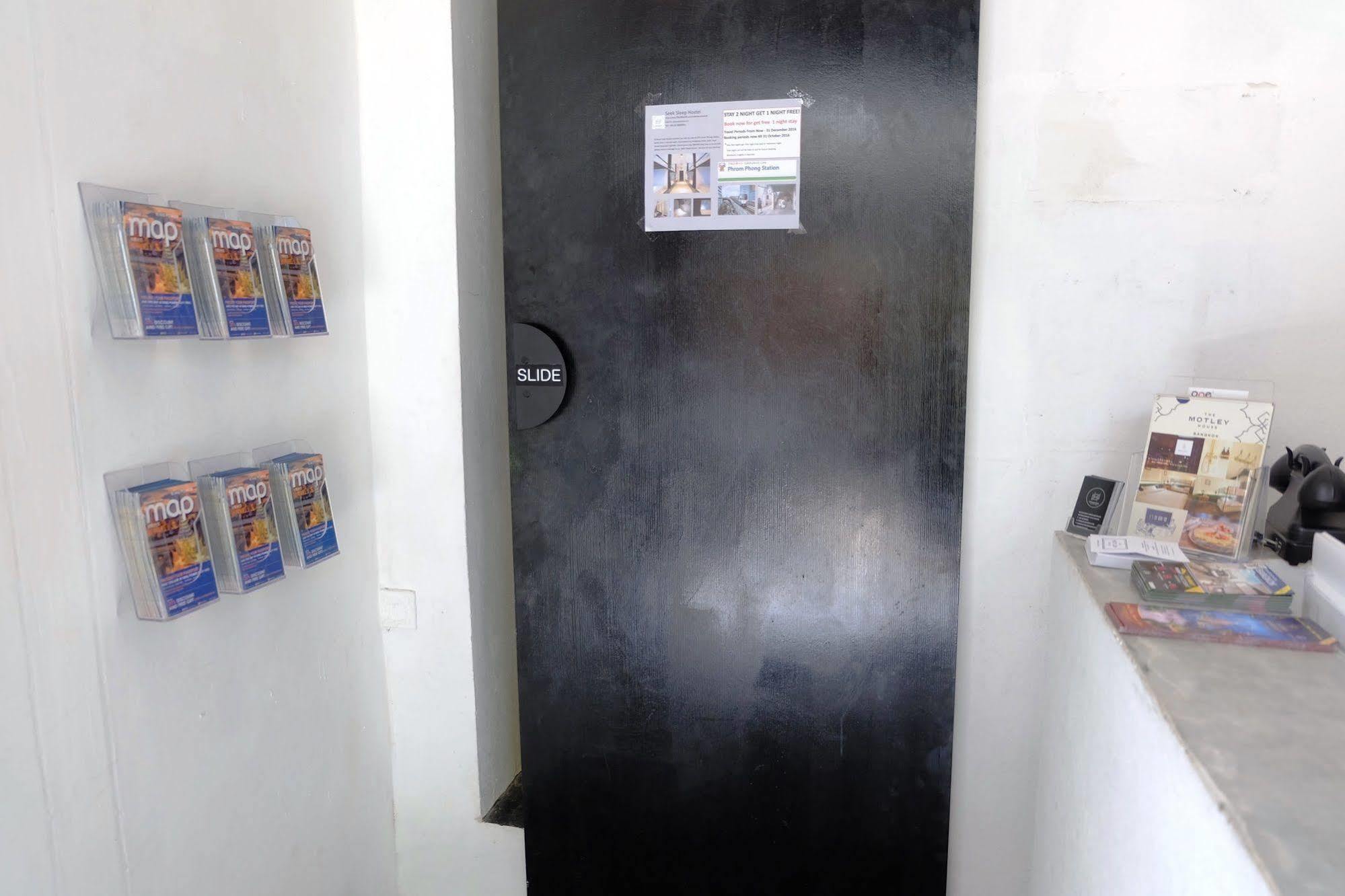 בנגקוק Seek Sleep Hostel מראה חיצוני תמונה