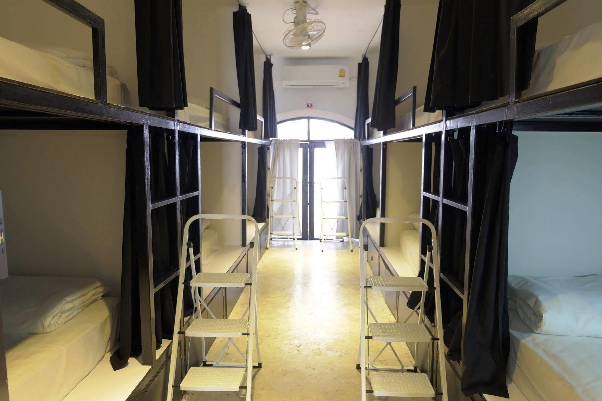 בנגקוק Seek Sleep Hostel מראה חיצוני תמונה
